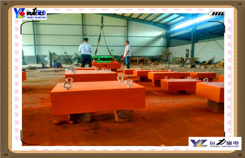 懸掛式永磁除鐵器,北京rcyb-8懸掛式永磁除鐵器_內(nèi)部磁塊安裝方法_北京rcyb-8懸掛式永磁除鐵器定制供應(yīng)型號價格 懸掛式永磁除鐵器,北京rcyb-8懸掛式永磁除鐵器_內(nèi)部磁塊安裝方法_北京rcyb-8懸掛式永磁除鐵器定制供應(yīng)型號價格